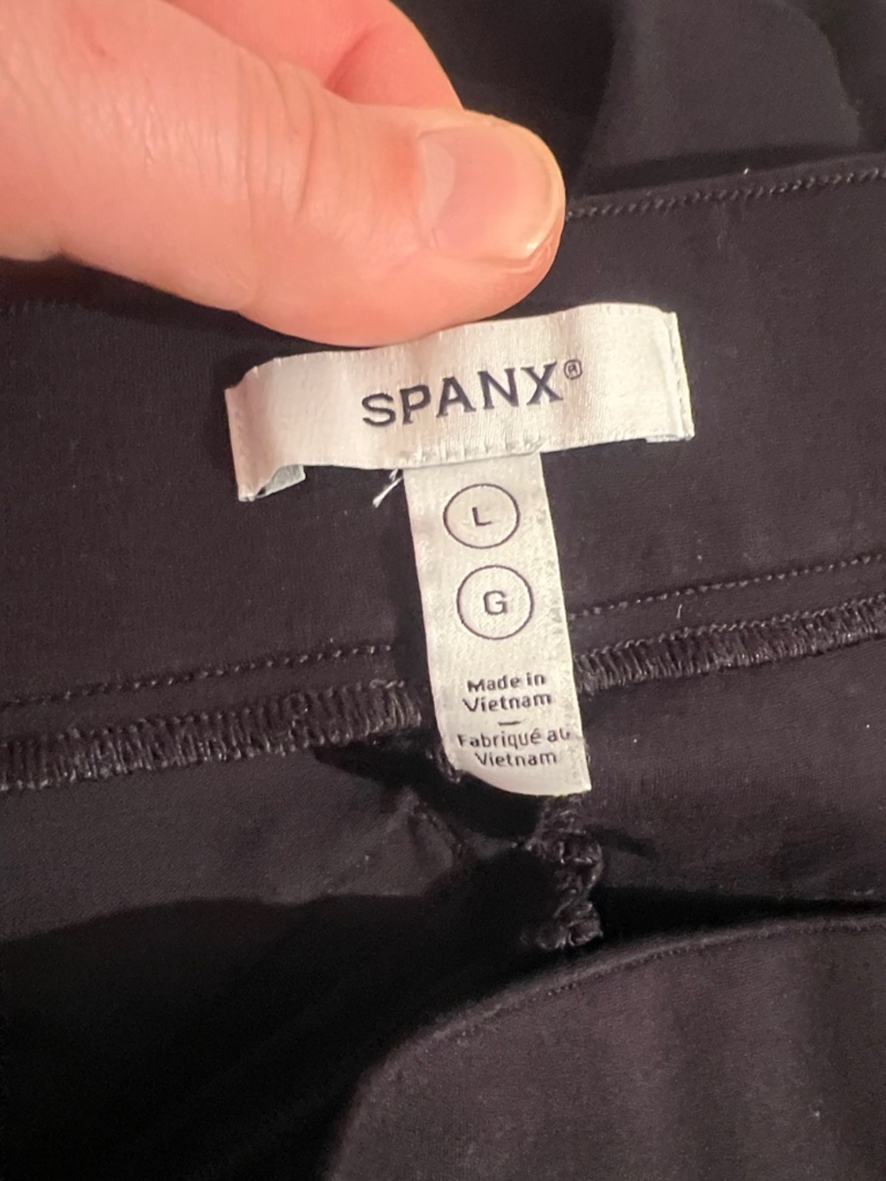 Spanx Perfect Pant Kick Flare Cropped in Black, Women’s size Large - Picture 8 of 15